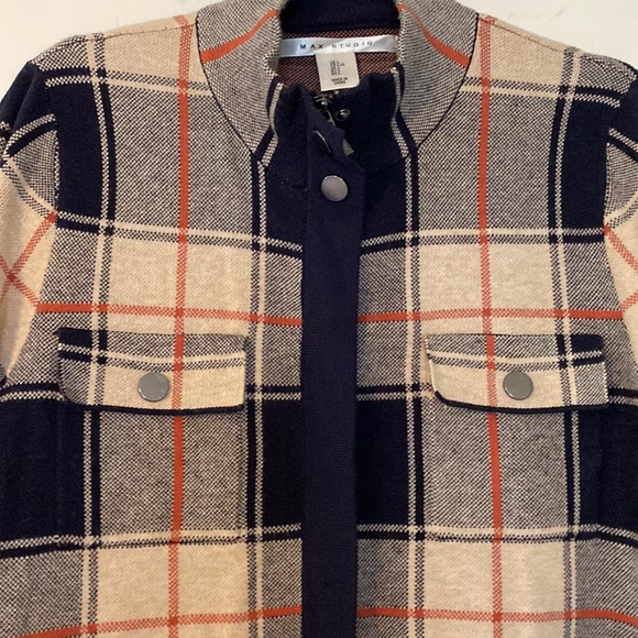 Plaid jacket - Picture 4 of 10